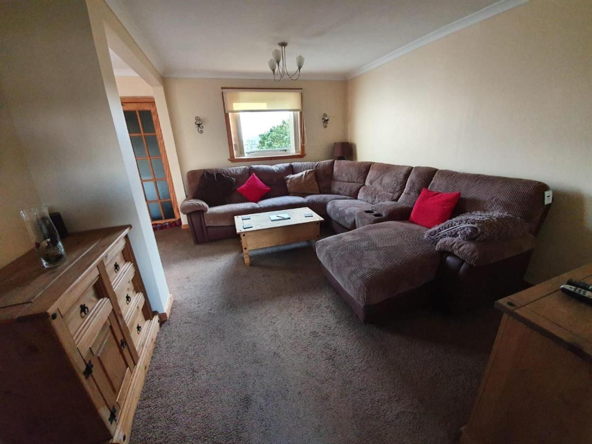 Taigh Nam Piobaireach Apartman Balivanich Kültér fotó