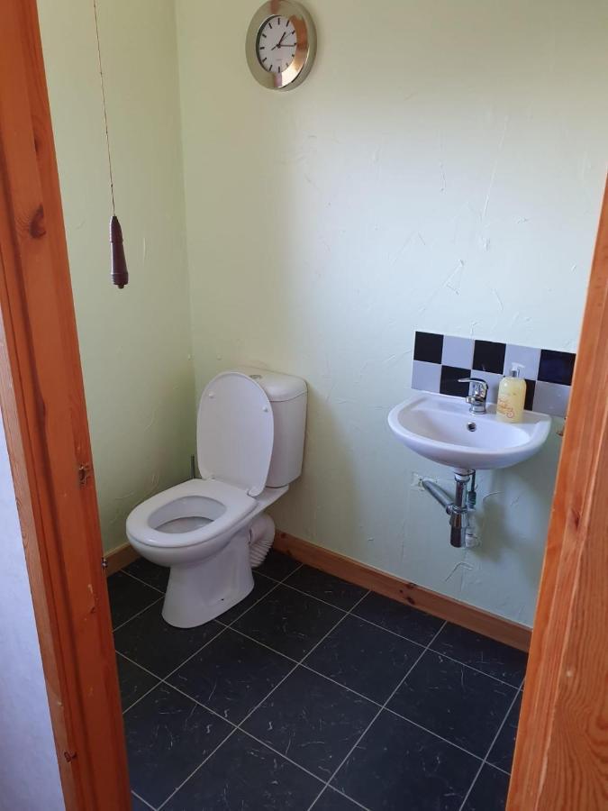 Taigh Nam Piobaireach Apartman Balivanich Kültér fotó